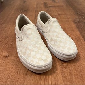 Vans classic checkerboard slip on shoe